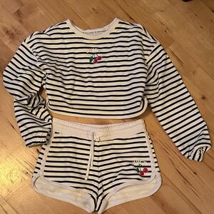 Juicy Couture Black and White Striped set. Shorts and cropped sweater